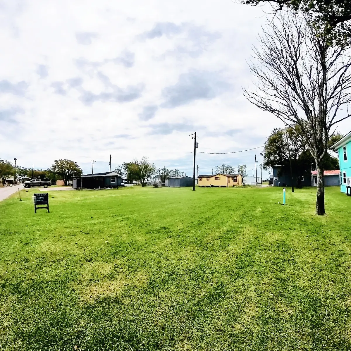 4414 Zelsky Road, Freeport, TX 77541 - Image #1