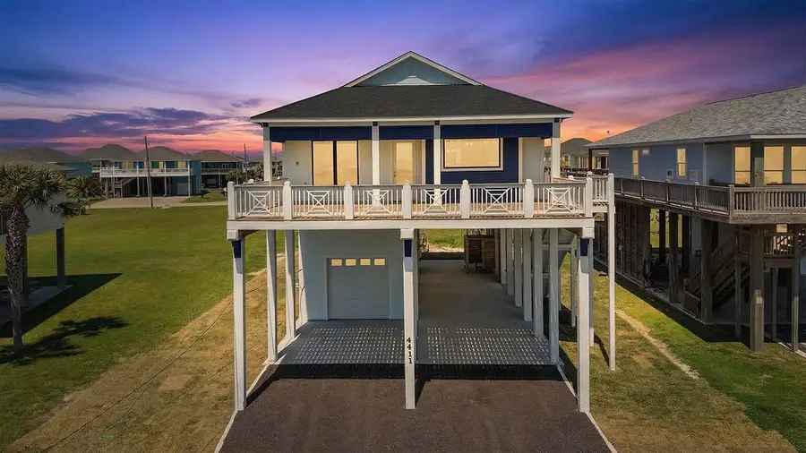 4411 Strand Avenue, Crystal Beach, TX 77650 - #2
