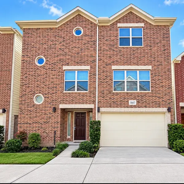 11607 Main Cedar Drive, Houston, TX 77025