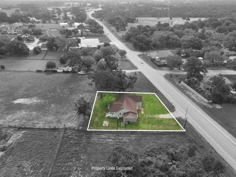 1532 Highway 159 W, Bellville, TX 77418 - Image #2