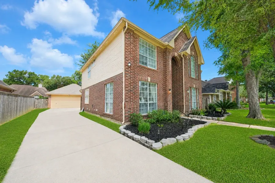 1123 Glendale Drive, Sugar Land, TX 77479 - #2