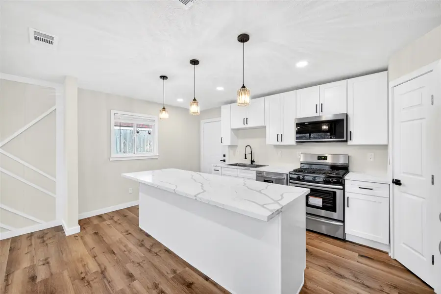 507 Sherman Avenue, Pasadena, TX 77503 - #3