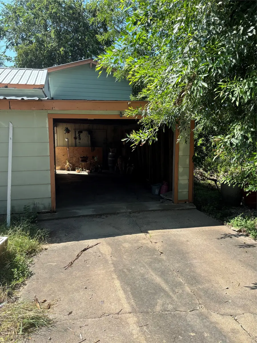 101 Shannon Drive S, Kerrville, TX 78028 - #3