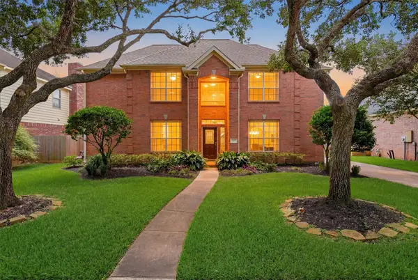 2107 Parkview Lane, Missouri City, TX 77459