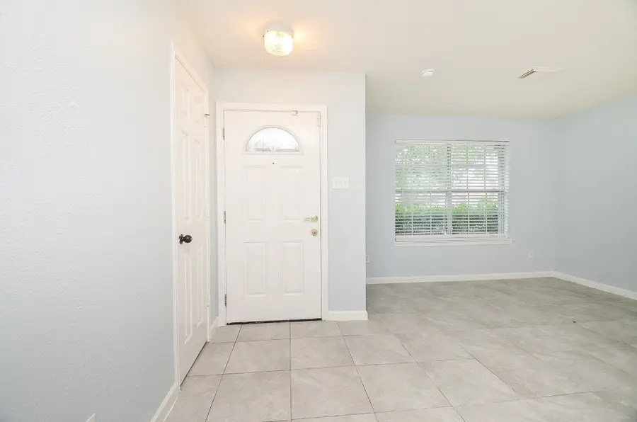 9503 Eaglewood Spring Drive, Houston, TX 77083 - #3