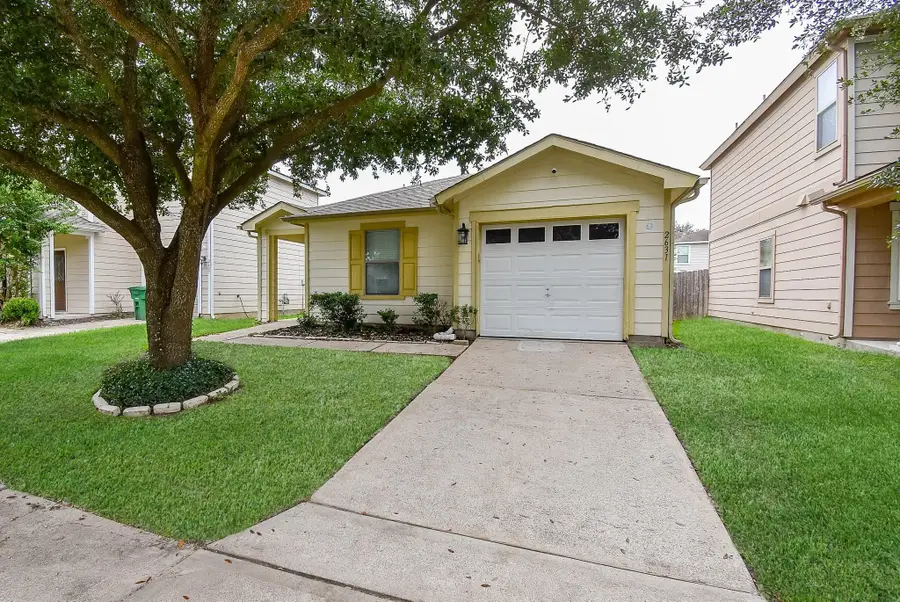 2631 Skyview Trace Court, Houston, TX 77047 - Image #2