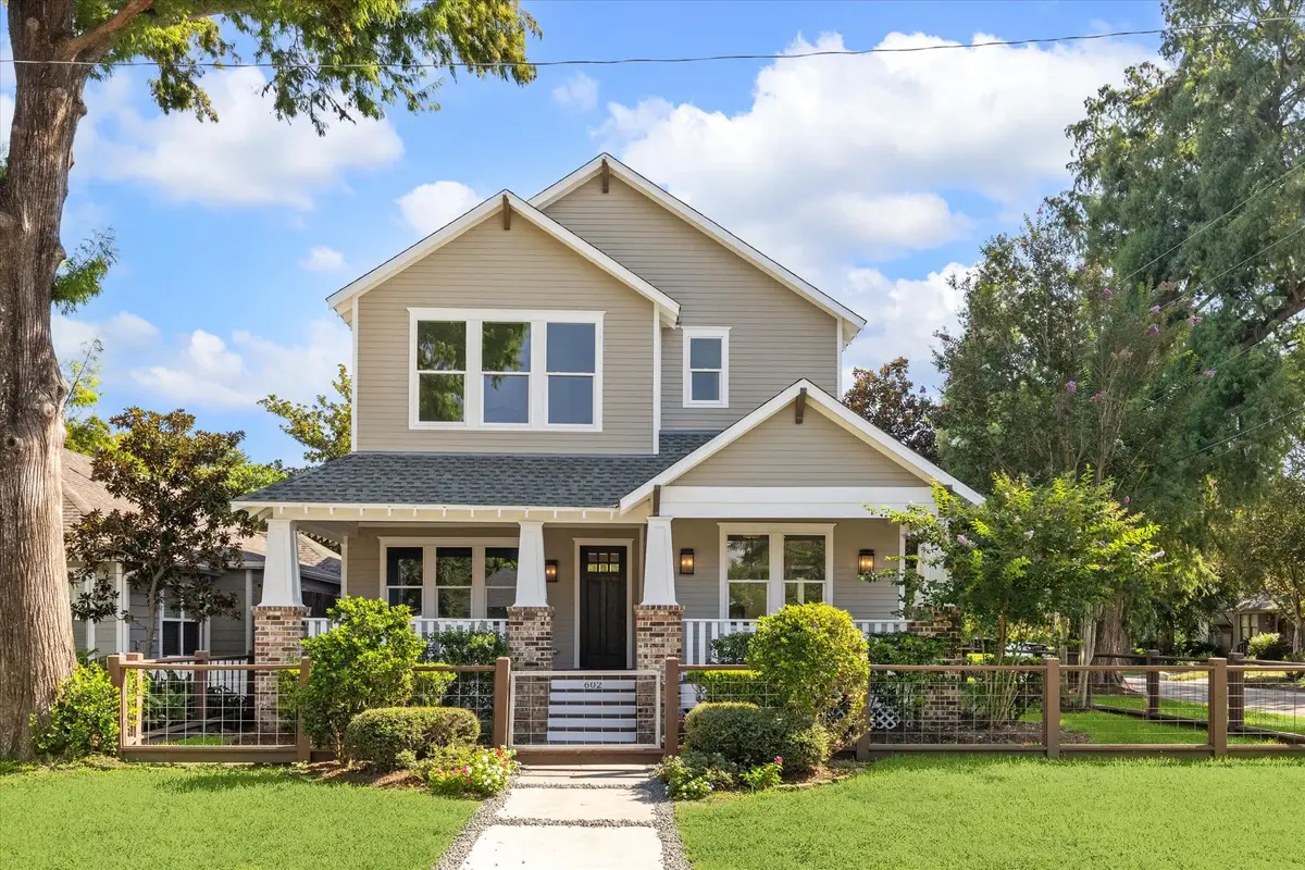 602 E 10th 1/2 Street, Houston, TX 77008 - Image #1