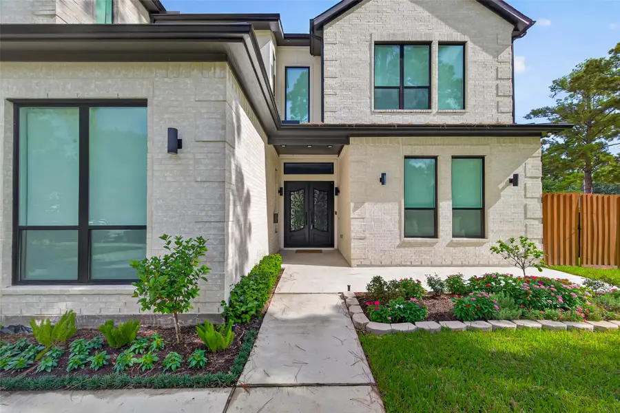 14002 Woodthorpe Lane, Houston, TX 77079 - #2