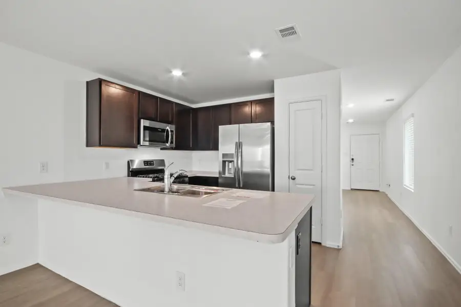 8807 Bar Harbor Drive, Baytown, TX 77521 - Image #2