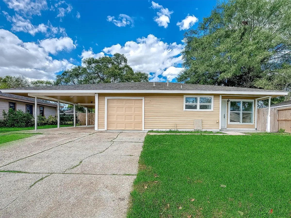 2707 Lancaster Lane, Pasadena, TX 77506 - Image #1