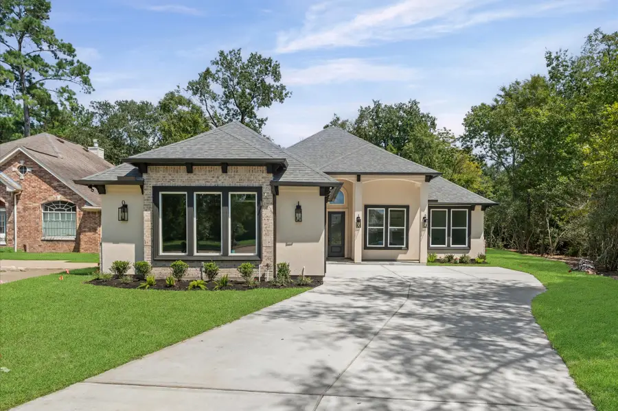 40 Stanford Court, Montgomery, TX 77356 - Image #2