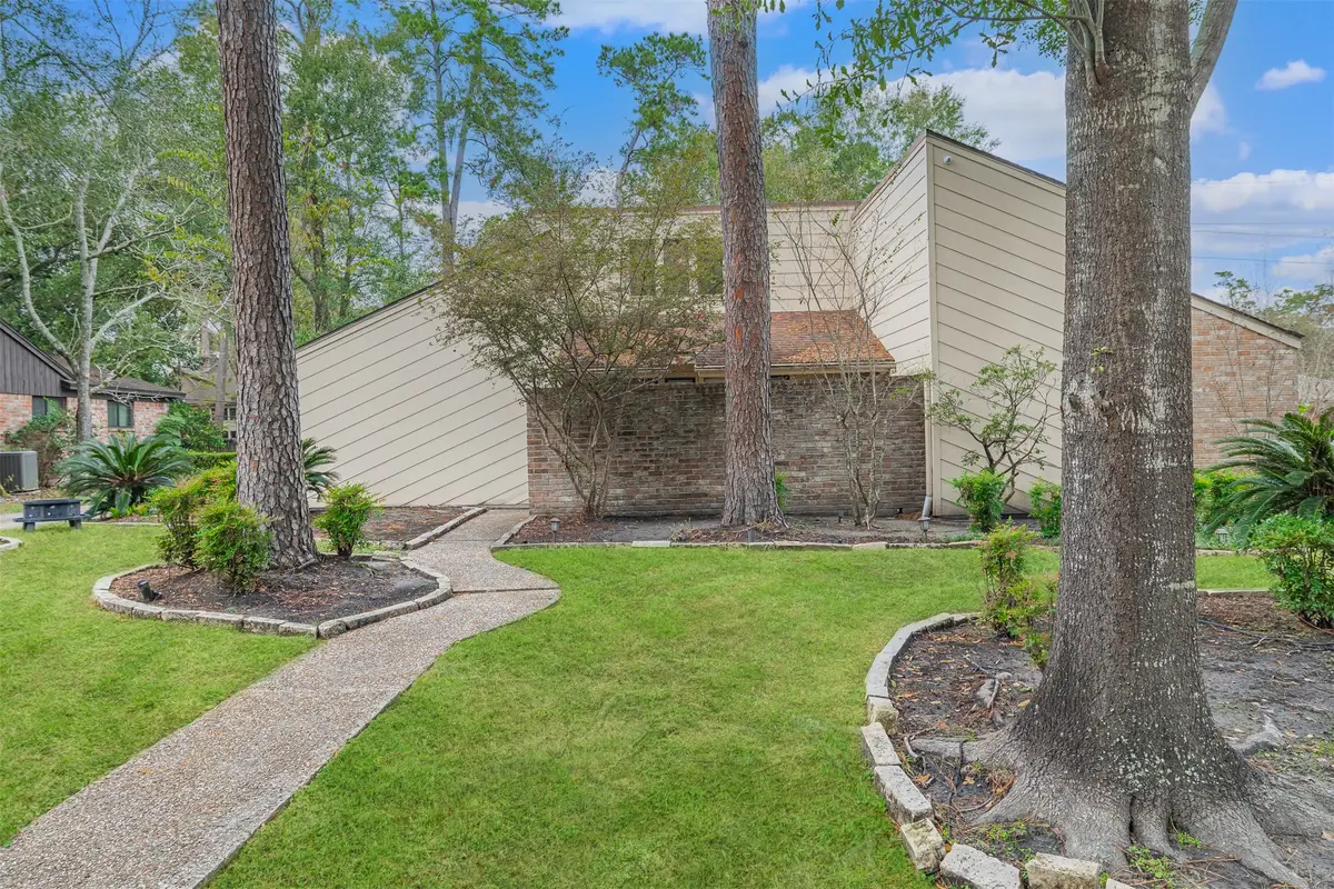 2227 Seven Oaks Drive, Kingwood, TX 77339 - Image #1