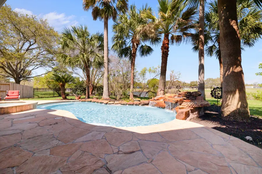 2823 Irvington Drive, Pearland, TX 77584 - #3