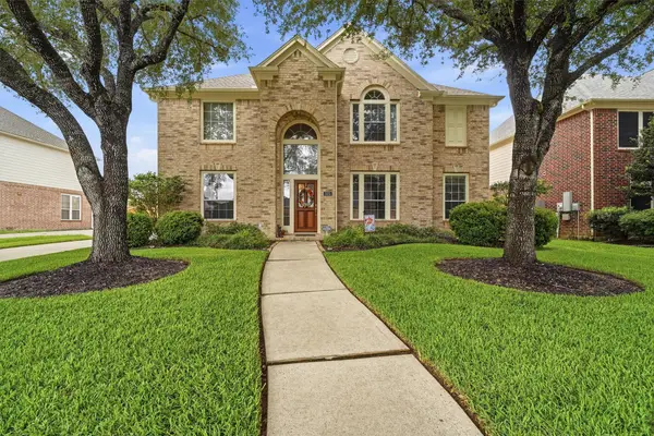 325 Watercrest Harbor Lane, League City, TX 77573