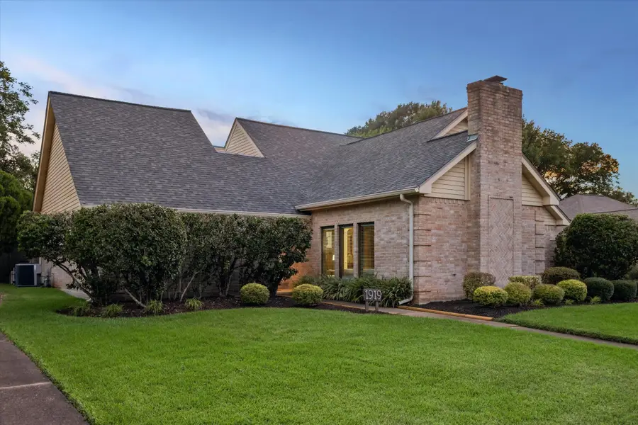 1919 Quarterpath Drive, Richmond, TX 77406 - #2