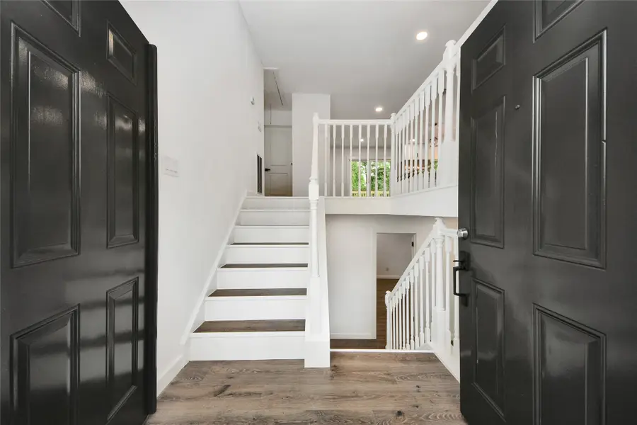 33 Kittiwake Court, The Woodlands, TX 77380 - #3