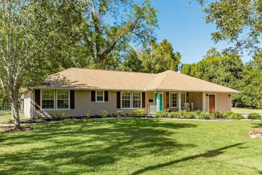 707 Old Ocean Avenue, Sweeny, TX 77480 - #3