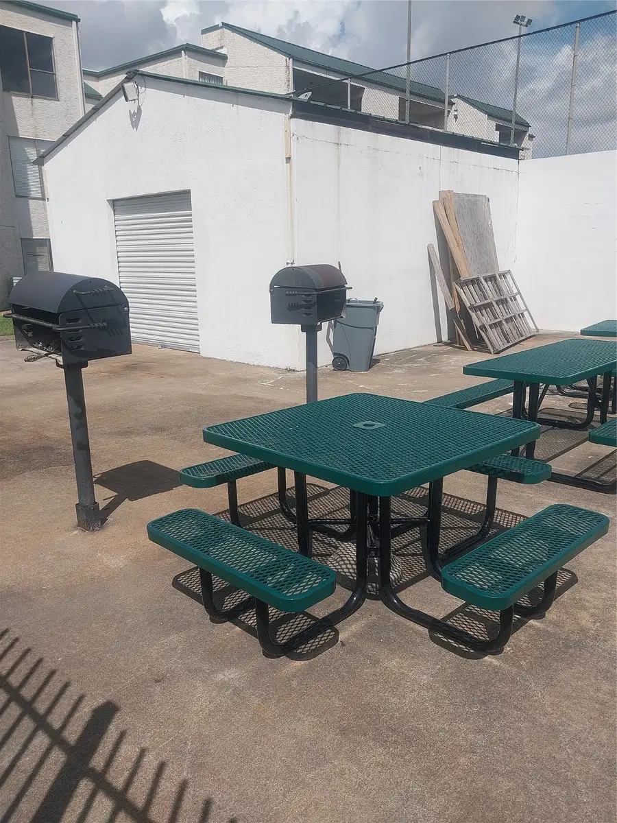 2816 S Bartell Drive #24, Houston, TX 77054 - Image #3