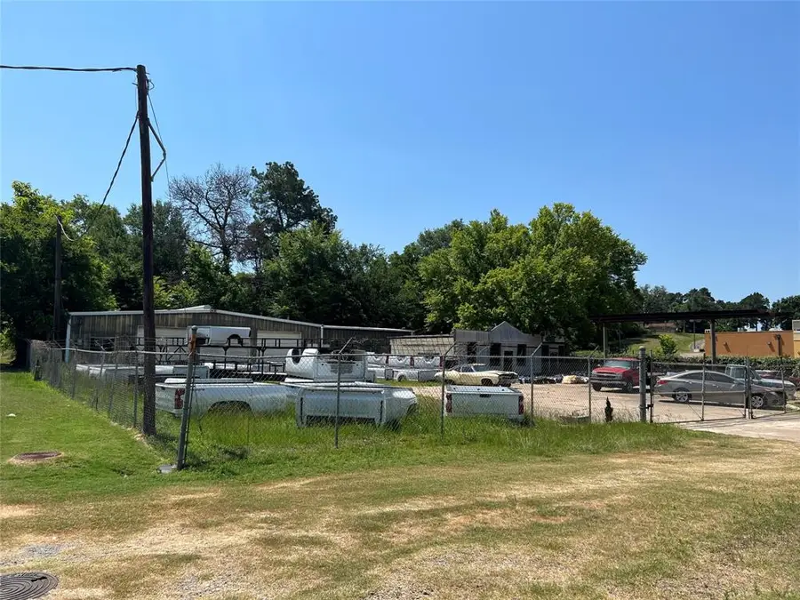 1518 W Commerce, Buffalo, TX 75833 - Image #3