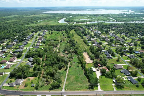 00 Fm 565 North, Mont Belvieu, TX 77523