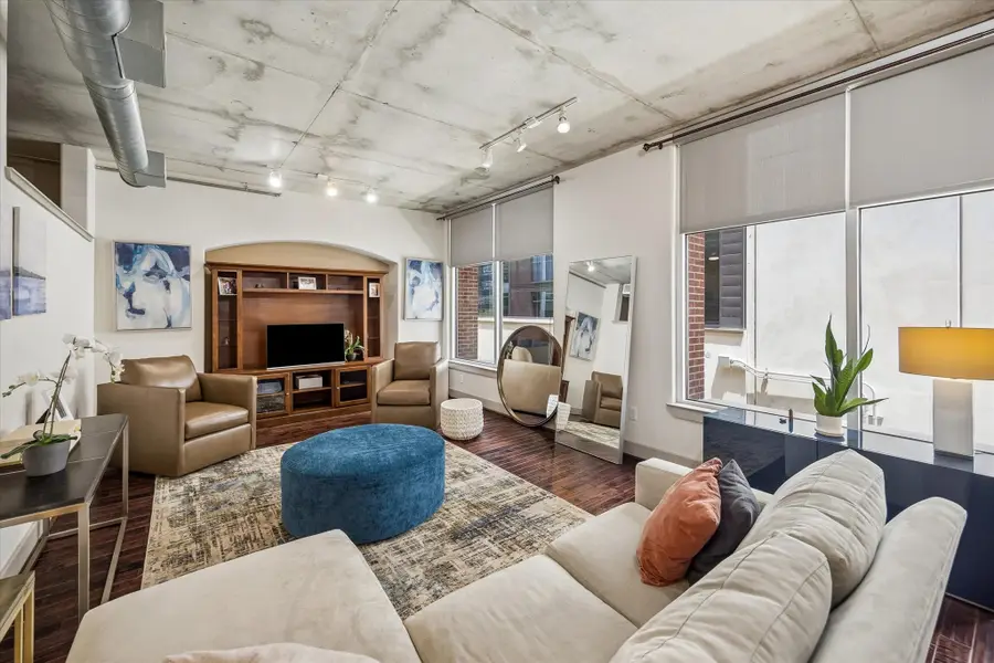 1901 Post Oak Boulevard #303, Houston, TX 77056 - #3
