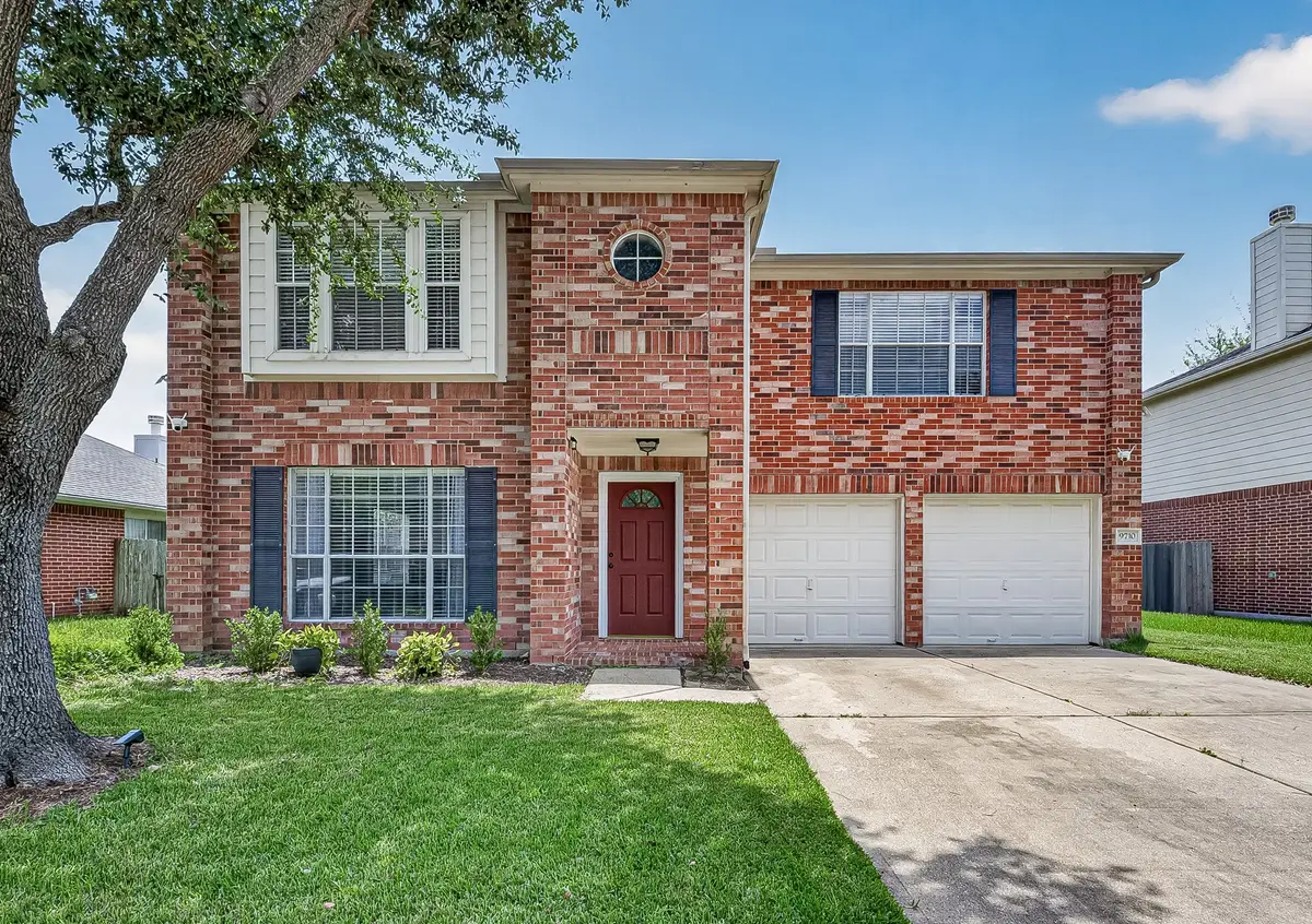 9710 Berkshire Trace, Pearland, TX 77584 - #1