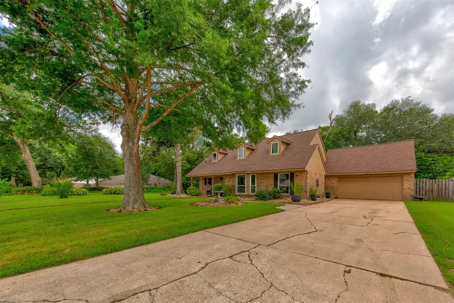 5109 Oak Court, Dickinson, TX 77539 - #2