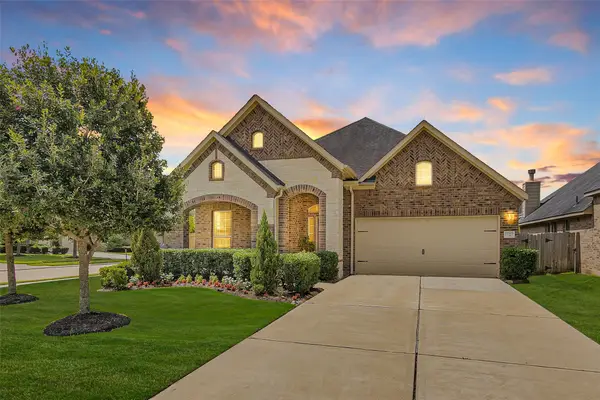 19703 Lakeside Pointe Court, Richmond, TX 77407