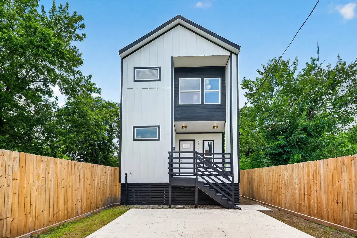 2205 Des Chaumes Street, Houston, TX 77026 - #1