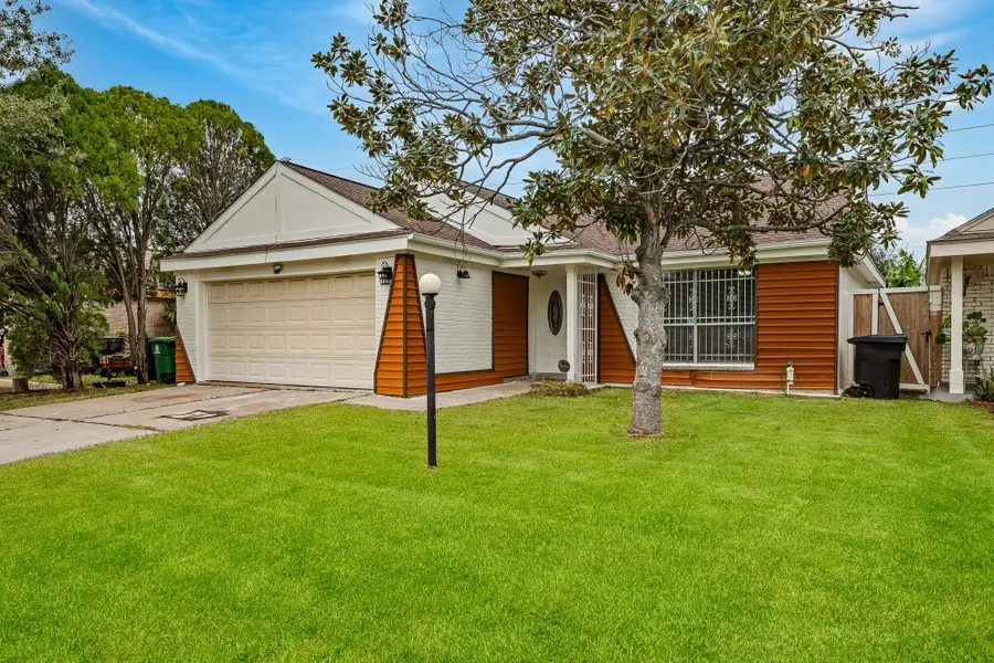 10714 Sherburne Drive, Houston, TX 77072 - #3