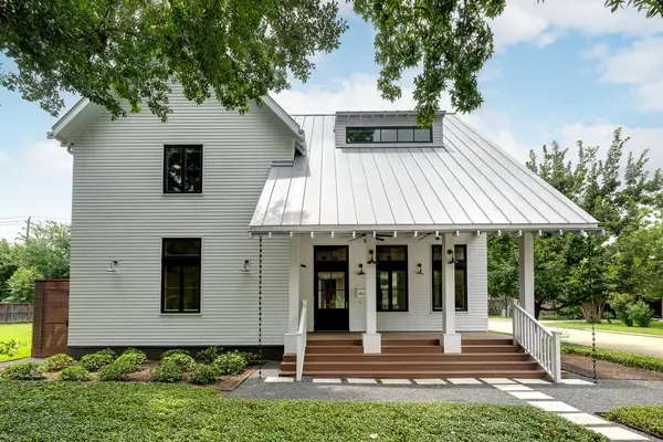 4153 Oberlin Street, West University Place, TX 77005