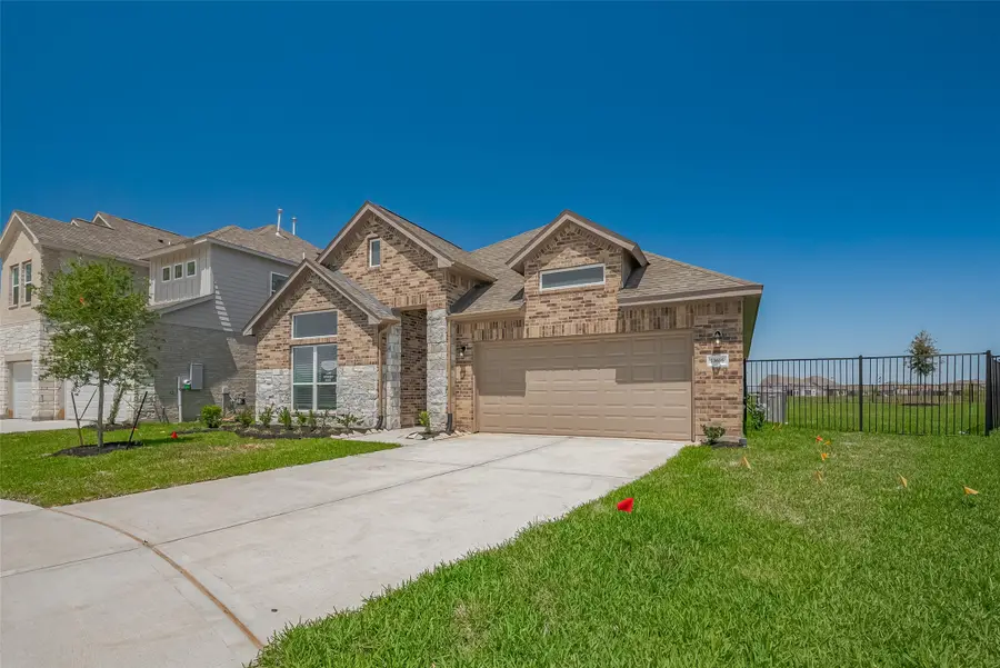 3019 Golden Isle Drive, Texas City, TX 77568 - Image #2
