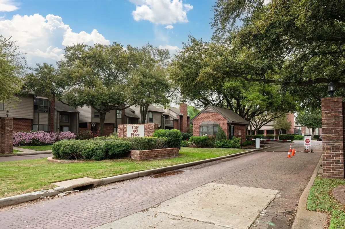7447 Cambridge #8, Houston, TX 77054 - #1