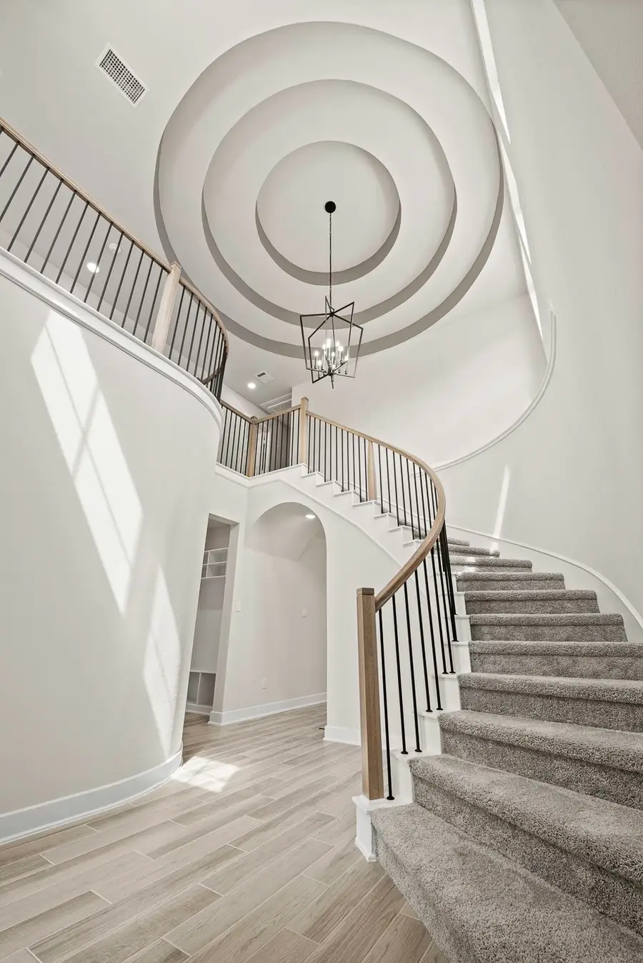 16718 Yaklin Meadow Court, Humble, TX 77346 - Image #2