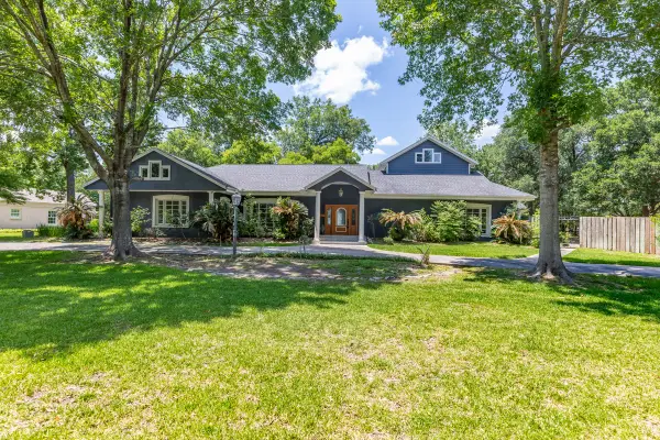 118 N Caldwood Dr, Beaumont, TX 77707