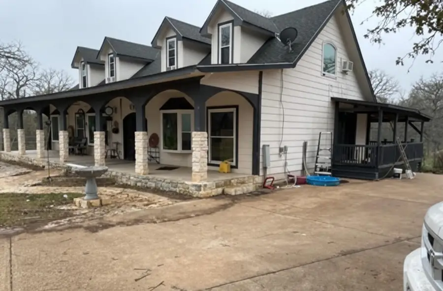 368 Riddle Road, Cedar Creek, TX 78612 - Image #2