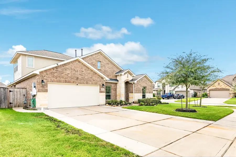 2329 Vineyard Terrace Lane, League City, TX 77573 - Image #2