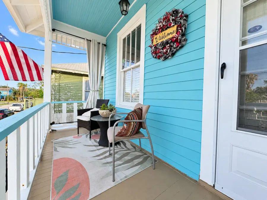 4417 Avenue O 1/2, Galveston, TX 77550 - #2