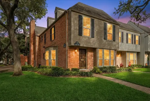 13050 Trail Hollow Drive, Houston, TX 77079