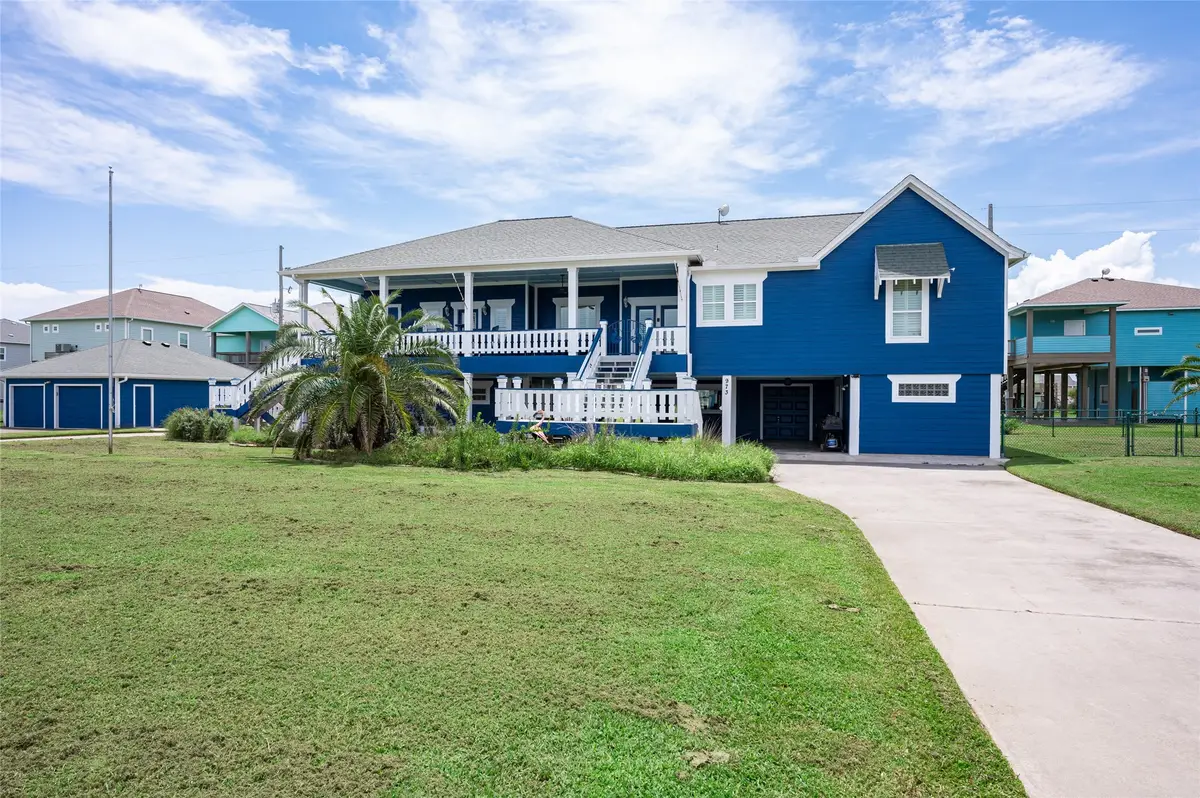 973 Kenlyn Drive, Crystal Beach, TX 77650 - Image #1