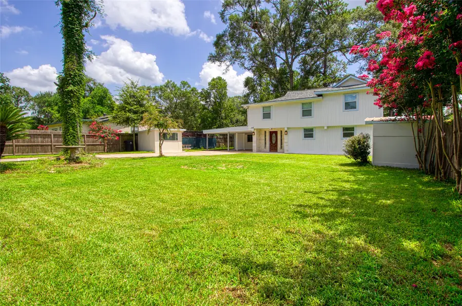 118 Waterwood Drive, Huffman, TX 77336 - Image #2