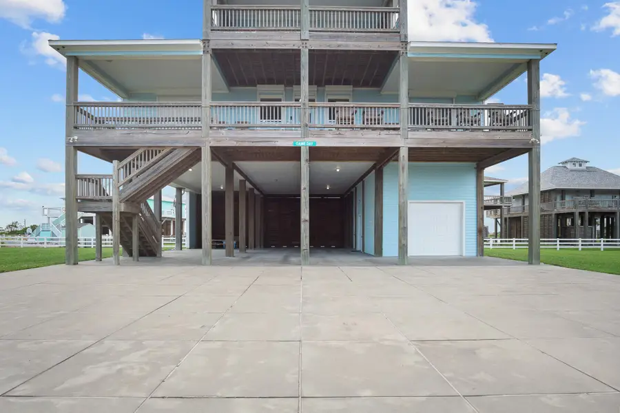 810 4th Street, Port Bolivar, TX 77650 - #3