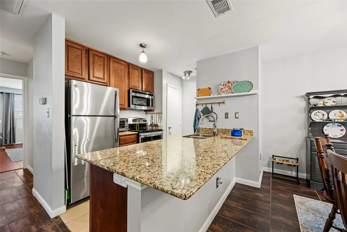 5343 Richmond Avenue #30, Houston, TX 77056 - #1