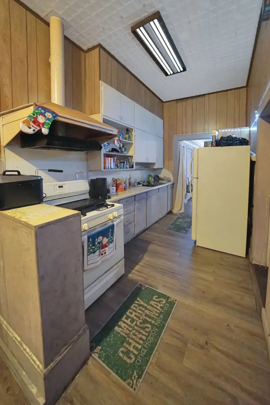 107 S Crockett Avenue, Cameron, TX 76520 - #3