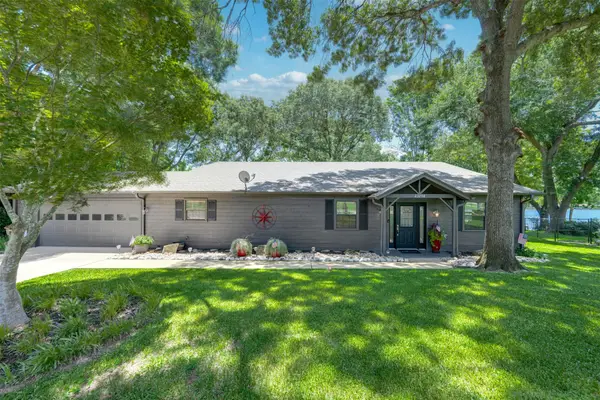23258 Edgewater Drive, Berryville, TX 75763
