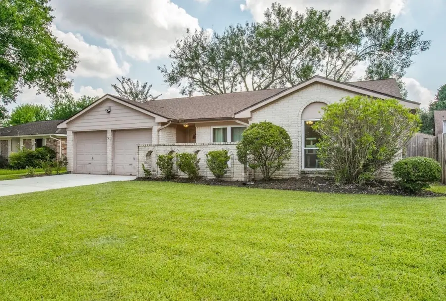11814 Monticeto Lane, Meadows Place, TX 77477 - Image #3