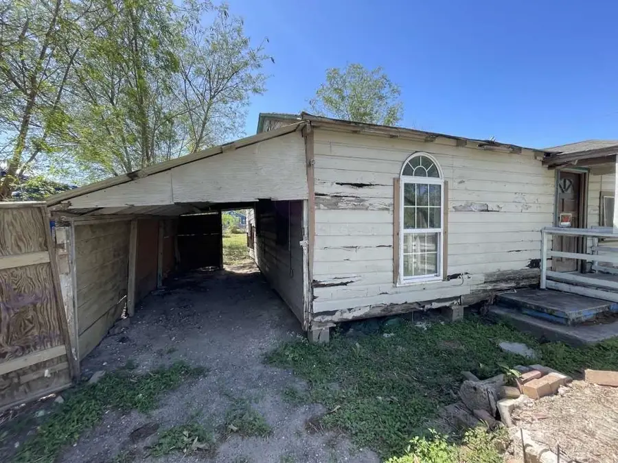 1017 W Buchanan Street, Harlingen, TX 78550 - Image #3