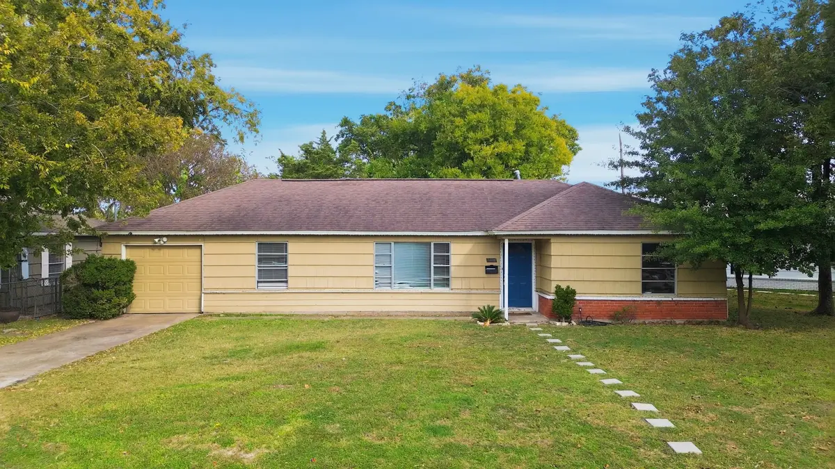 7702 Cedel Drive, Houston, TX 77055 - Image #1