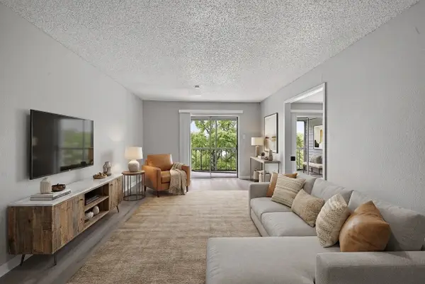 10110 Forum West Drive #625, Houston, TX 77036