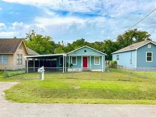 735 Highland Dr, Beaumont, TX 77705 - Image #2